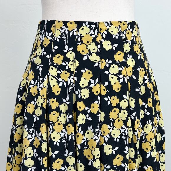 Boden Yellow Floral Pleated Pleated A-Line Skirt - Picture 5 of 9